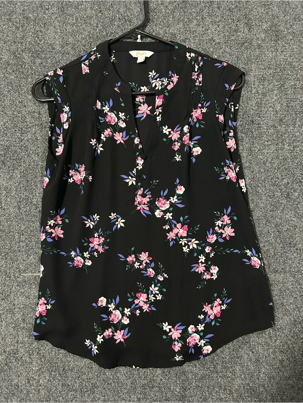 Candie's Black Sleeveless Floral V-Neck Blouse with Pink & Blue Blooms Size XS